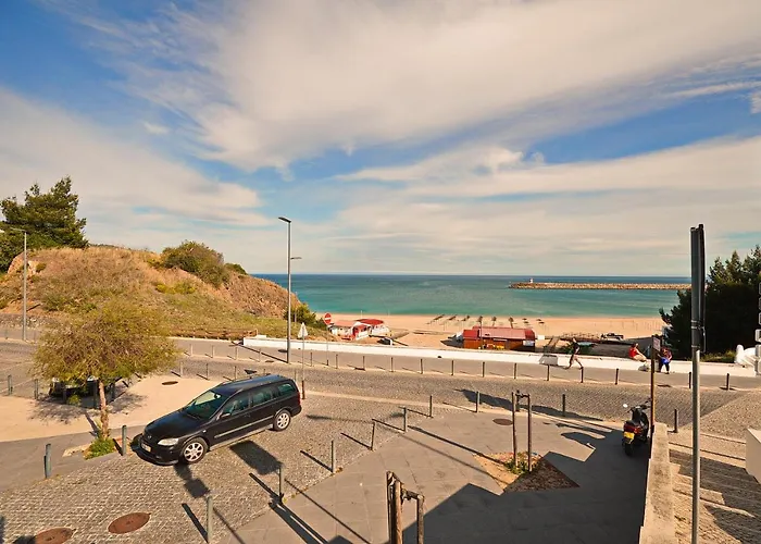 House * Σεσίμπρα